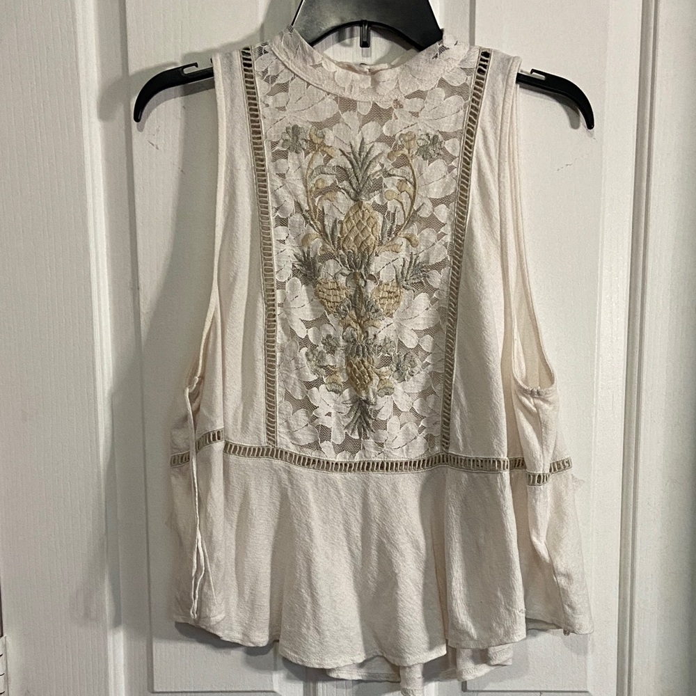 Free People Cream Sleeveless Blouse with Floral Detail